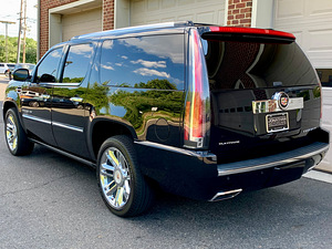 Cadillac Escalade ESV 2007-2014 tagatuled (6 foto / 6)