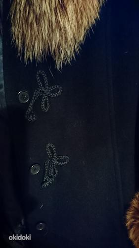 Пальто зимнее с натуральным мехом L (фото #3)