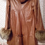 Новая кожанная куртка с натуральным мехом лисы размер M-L (фото #2)