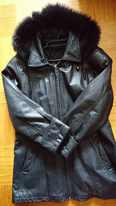 Кожанная куртка с натуральным мехом лисы L-XL