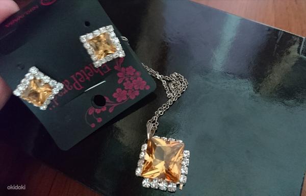 Комплект серёжки и ожерелье (фото #3)