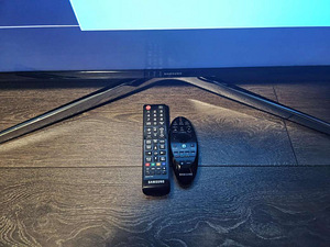 Samsung Full HD TV UE48H6400AK (2 foto / 6)