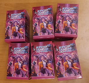 Demon hunters Huntrix minifiguurid karbis (2 foto / 2)