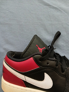 Nike jordan (2 фото из 3)