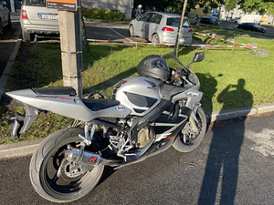 Honda cbr 600 fsport (3 foto / 5)