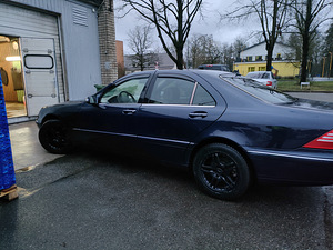 Mercedes-Benz W-220 S-klass. (5 foto / 12)