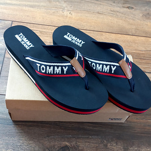 Uued Tommy hilfiger plätud (2 foto / 3)