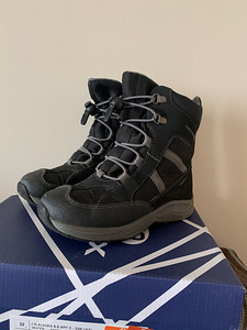Ботинки gEOX стр.30 (1 фото из 2)