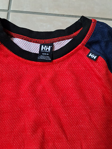 Uueväärne Helly Hansen soe pesu, suurus 134 (2 foto / 4)
