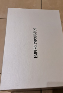 Uued Emporio Armani jalatsid, suurus 37,38 (2 foto / 4)
