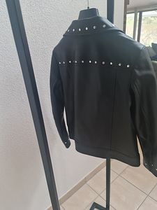 Uus Boss nahast jakk, suurus 34 (4 foto / 6)
