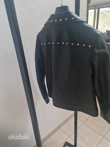 Новая кожаная куртка Boss 34 размера. (фото #4)