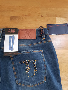 Uued Trussardi jeans teksad, suurus 26 (2 foto / 3)