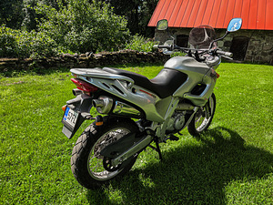 Aprilia Pegaso 650cc 36kw (1 foto / 9)