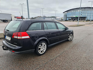 Opel Vectra C (4 фото из 11)