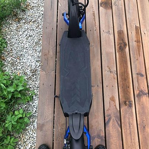 UUE VÄÄRNE ELEKTRITÕUKERATAS KAABO MANTIS 10 PRO+ (4 foto / 8)