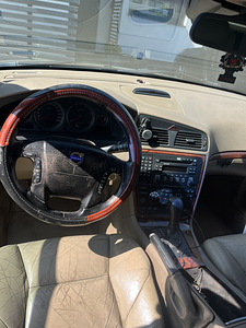 Volvo v70 2.4 120kw (7 foto / 7)