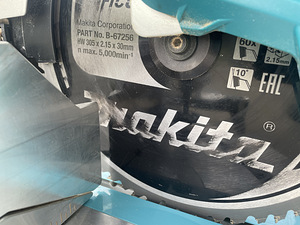 Makita nurgasaag (3 foto / 4)