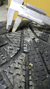 M/S Volkswagen T5 215/65r16c 215/60r16 шины+диски (3 фото из 5)