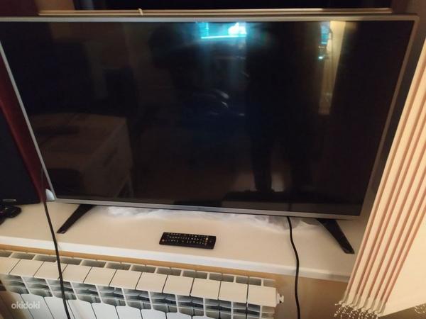 43-дюймовый телевизор LG Full HD (фото #2)