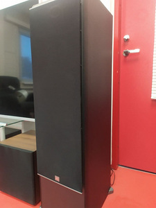 Динамики JBL ES100 (8 фото из 9)