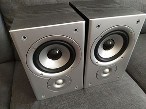 Polk Audio Monitor 30 kõlarid (3 foto / 4)