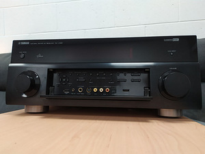 7.1 Yamaha RX-V1067 kodukino ressiiver (1 foto / 10)
