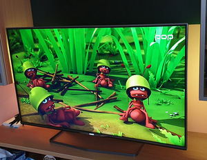 47" Philips 3D Full HD Ambilight SMART WiFi teler (1 foto / 4)