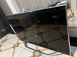 Телевизор 46" Samsung Full HD Телевизор (2 фото из 2)
