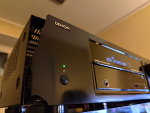 5.1 Denon AVR-1513 ressiiver, välise defektiga (2 foto / 7)
