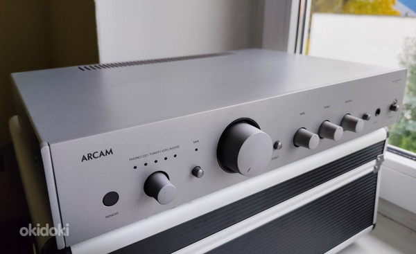 Качественный усилитель Arcam A65 PLUS от Cambridge