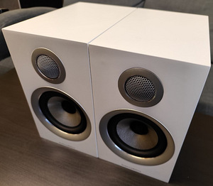 Bowers & Wilkins 707 S2 kõlarid (2 foto / 8)