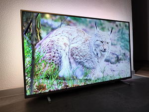 50" Philips Ambilight 4K UHD SMART TV телевизор (3 фото из 9)