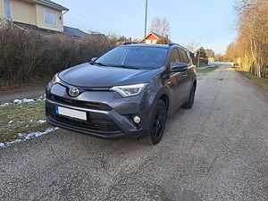 Autorent TAKSO Rav4 Hybrid/LPG COMFORT BOLT FORUS UBER (2 foto / 10)