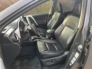Autorent TAKSO Rav4 Hybrid/LPG COMFORT BOLT FORUS UBER (9 foto / 10)