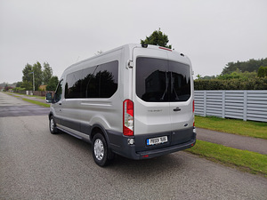 Ford Transit 9 istukoht Automaat Mikrobuss Buss (5 foto / 15)