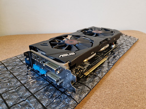 Asus GeForce GTX 970 STRIX 4GB GDDR5 (2 foto / 4)