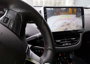 Peugeot 208 1.6D 75kw 118tkm (8 foto / 10)