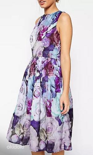 Фиолетовое платье Asos с цветочным принтом 38 (фото #3)