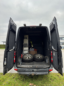 Volkswagen Crafter (7 foto / 14)