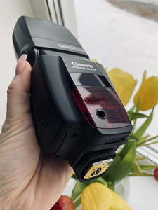 Canon Speedlite 580EX II (2 foto / 7)