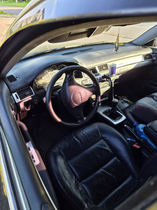 Audi a6 c5 (6 foto / 6)