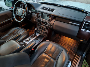 Land Rover Range Rover TDV8 VOCUE (5 foto / 12)