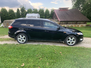 Ford Mondeo Carplay (4 foto / 8)