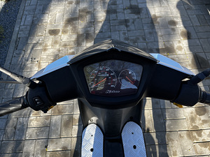 Peugeot Kisbee 50cc 2018 roller (3 foto / 6)