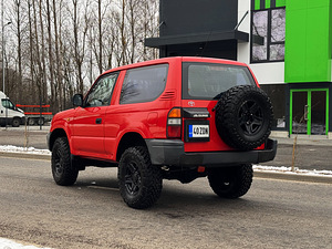 Toyota Land Cruiser 90 (3 foto / 15)