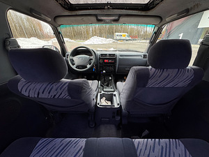 Toyota Land Cruiser 90 (13 foto / 15)