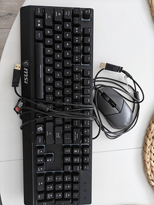 Klaviatuur MSI Vigor GK30 ja hiir MSI GM11 (1 foto / 3)
