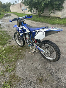 Ямаха YZ450F (3 фото из 4)