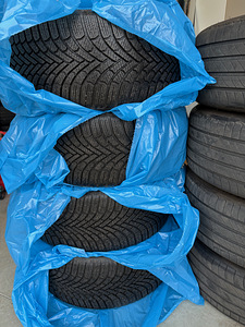 Bridgestone Blizzak 6 235/40/R18 (2 foto / 4)